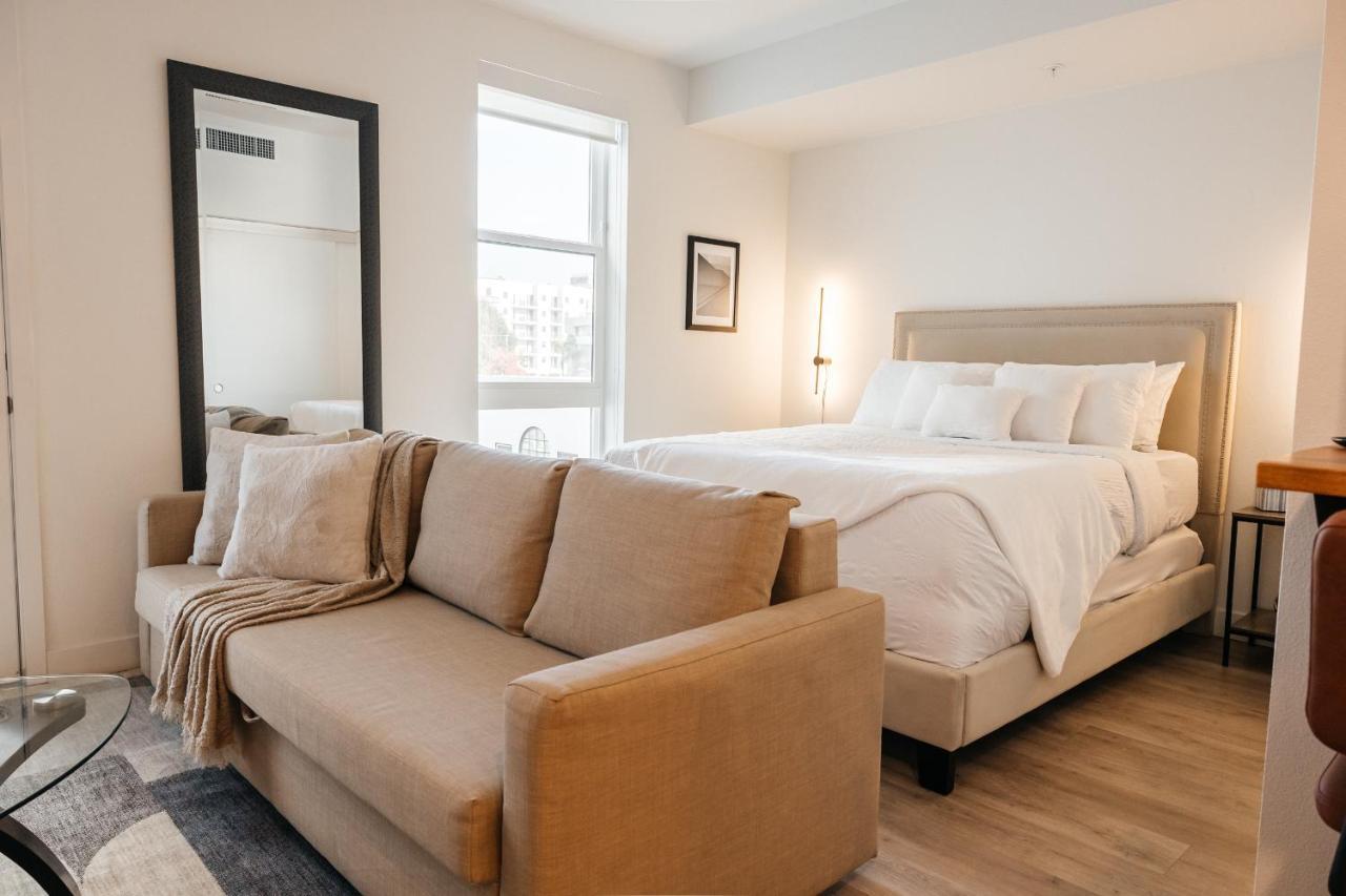 Elegant Apartment In The Heart Of Hollywood ลอสแอนเจลิส ภายนอก รูปภาพ