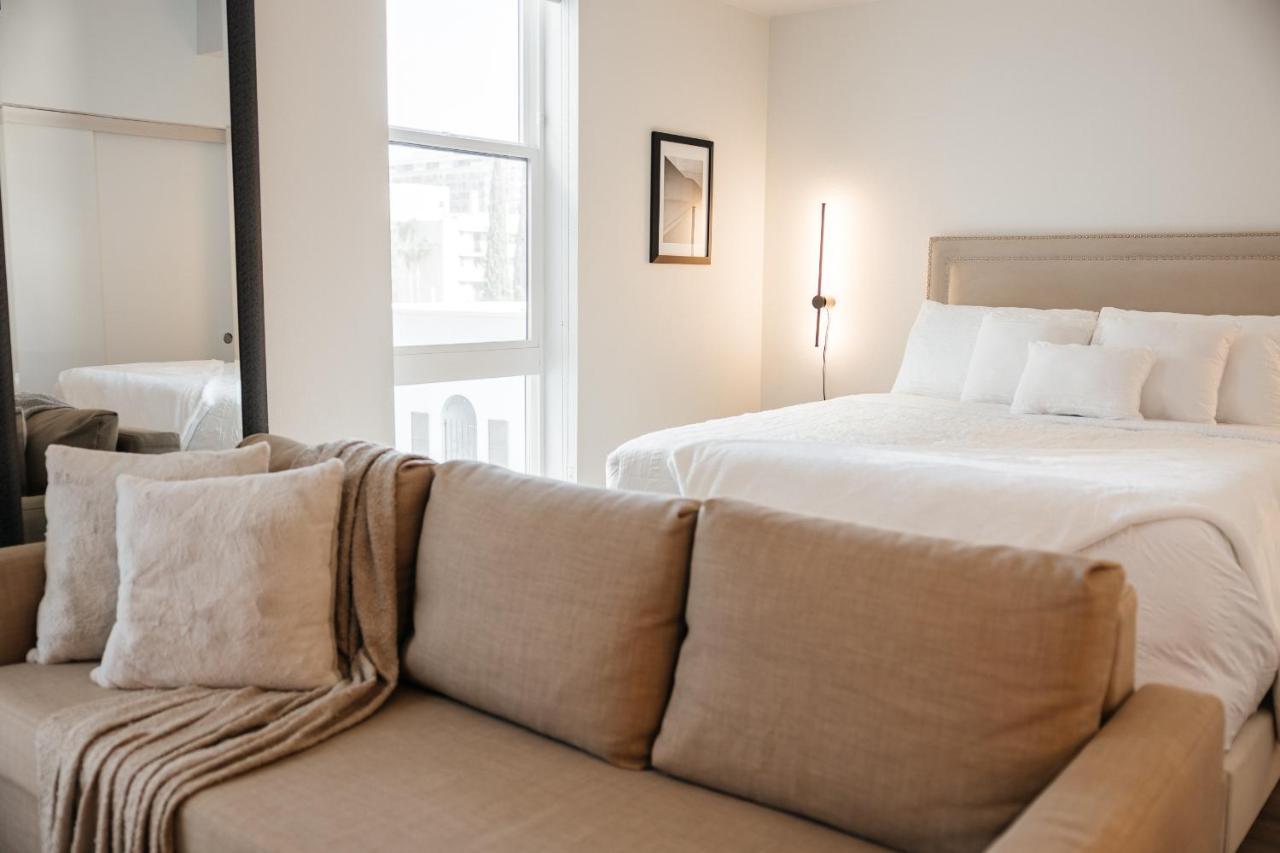 Elegant Apartment In The Heart Of Hollywood ลอสแอนเจลิส ภายนอก รูปภาพ